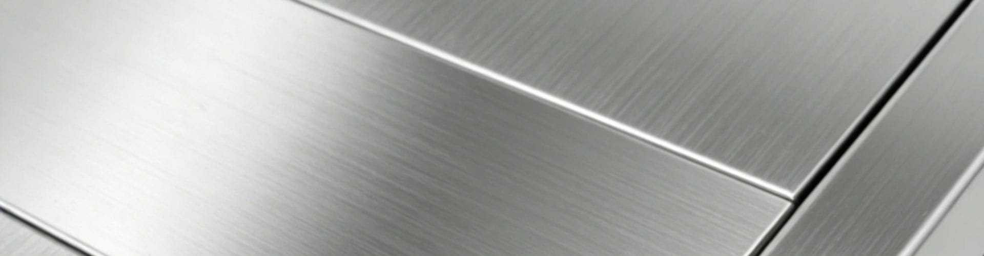 Titanium plate surface inspected for flatness and condition